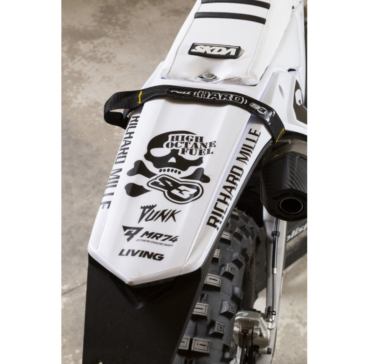 S3 Pull Straps image 2