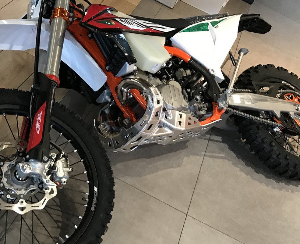 KTM 250/300 2T Exhaust Guard Artafon image 4