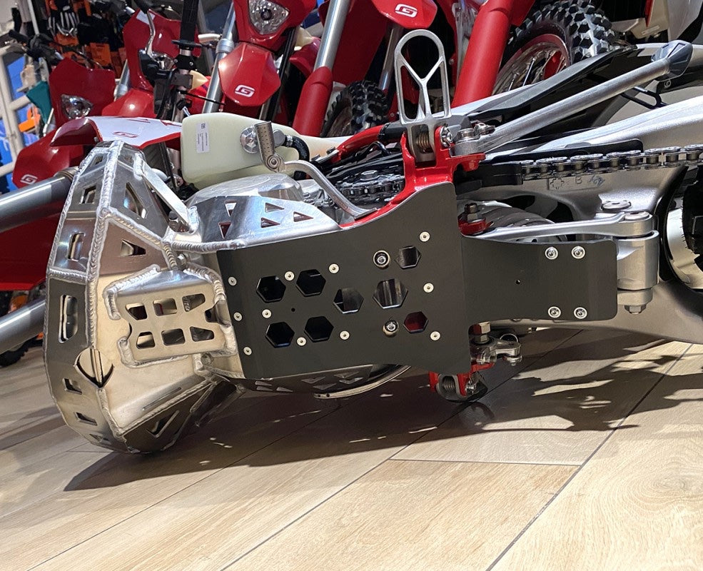 GasGas / Husqvarna 250/300 2T Diffuser Guard image 4