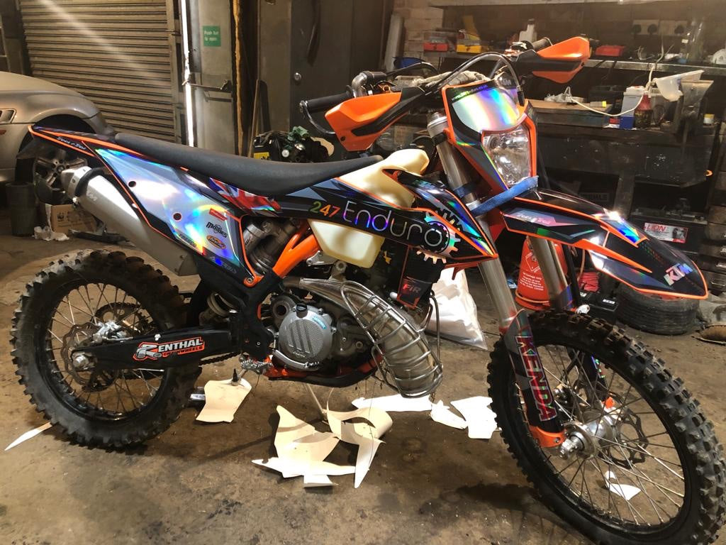 247 Enduro Graphics image 2